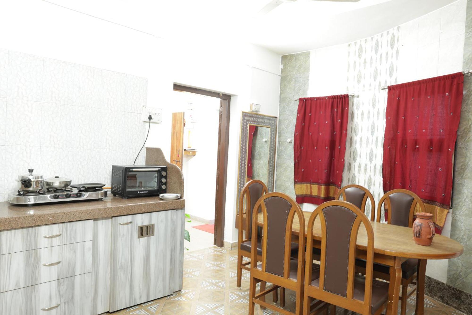 Prag View Heritage Homestay Бхудж Экстерьер фото